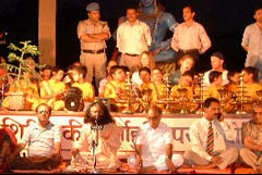 Shri Jagmohanji, Urban Planning Minister from the Central Office in Delhi comes and performs Ganga Aarti